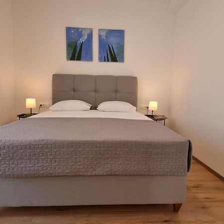 Apartment Noel Cavtat 1 Bagian luar foto